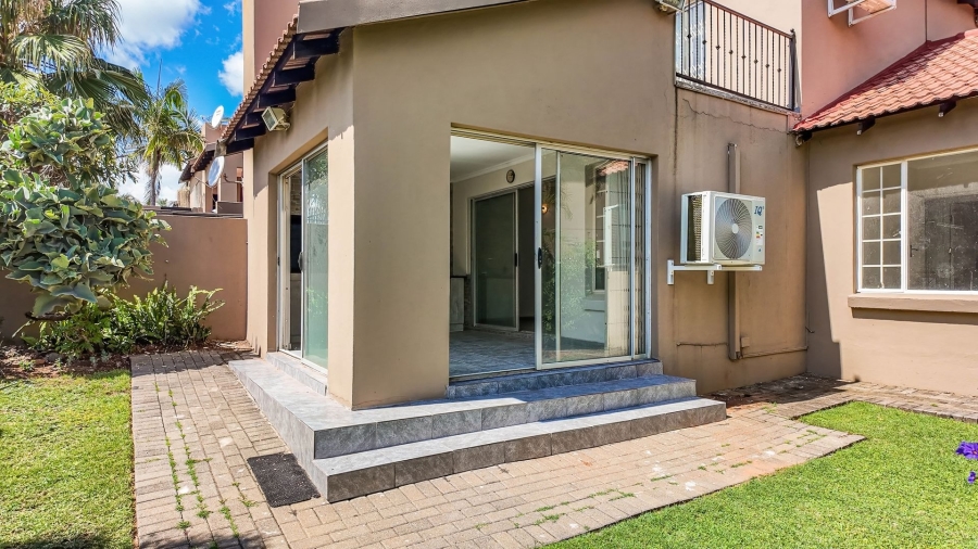To Let 3 Bedroom Property for Rent in Cashan North West
